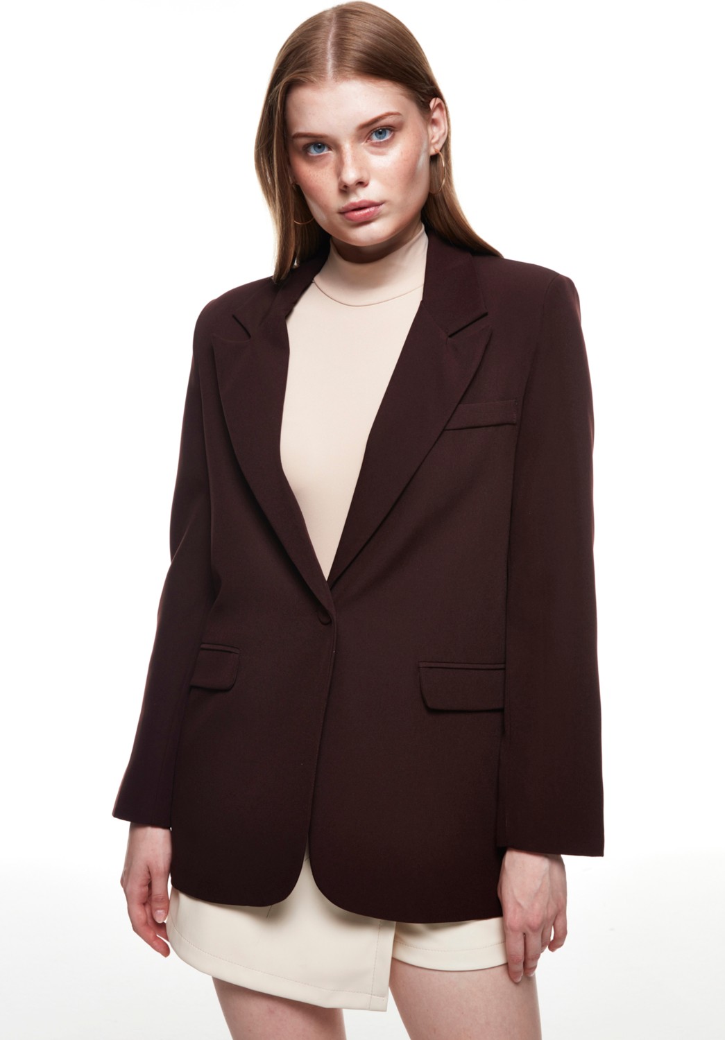 Quzu Kadın Blazer Ceket, Bordo, Düz Desen, Rahat Kesim, Şık ve Konforlu, %92 Polyester %8 Elastan Kumaş görsel 4