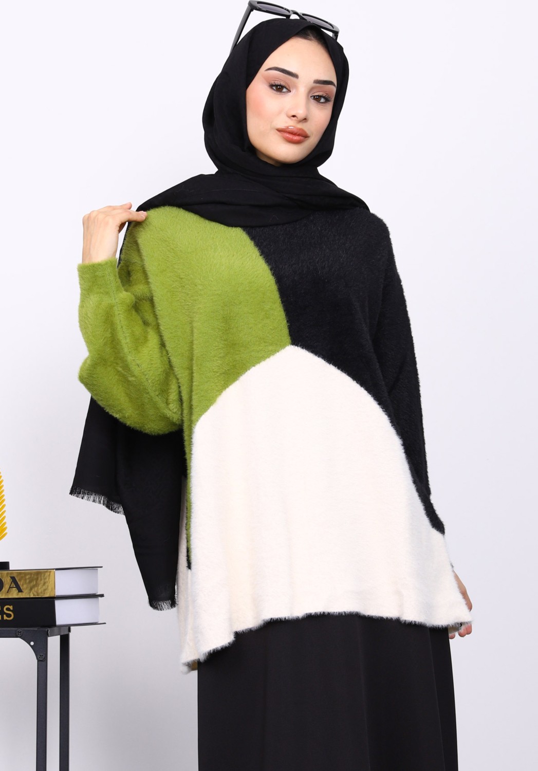 İmaj Butik Siyah Bisiklet Yaka Yumoş Triko Kazak Akrilik Malzeme ile Şık Tasarım görsel 3