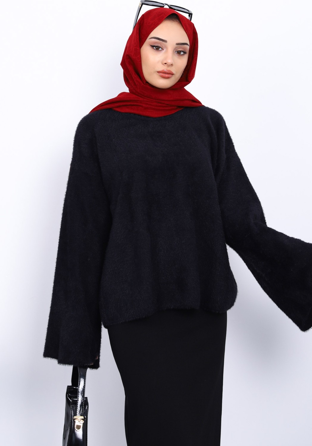 İmaj Butik Siyah Bisiklet Yaka Oversize Angora Yumoş Triko Kazak