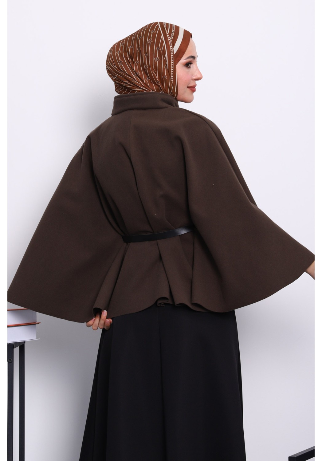 İmaj Butik Siyah Kemerli Kaşe Panço görsel 4
