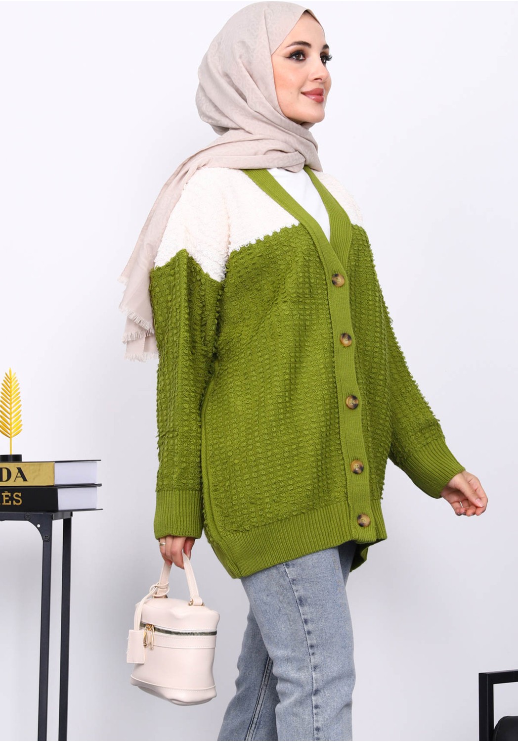 İmaj Butik Lacivert V Yaka Düğmeli Triko Hırka görsel 3