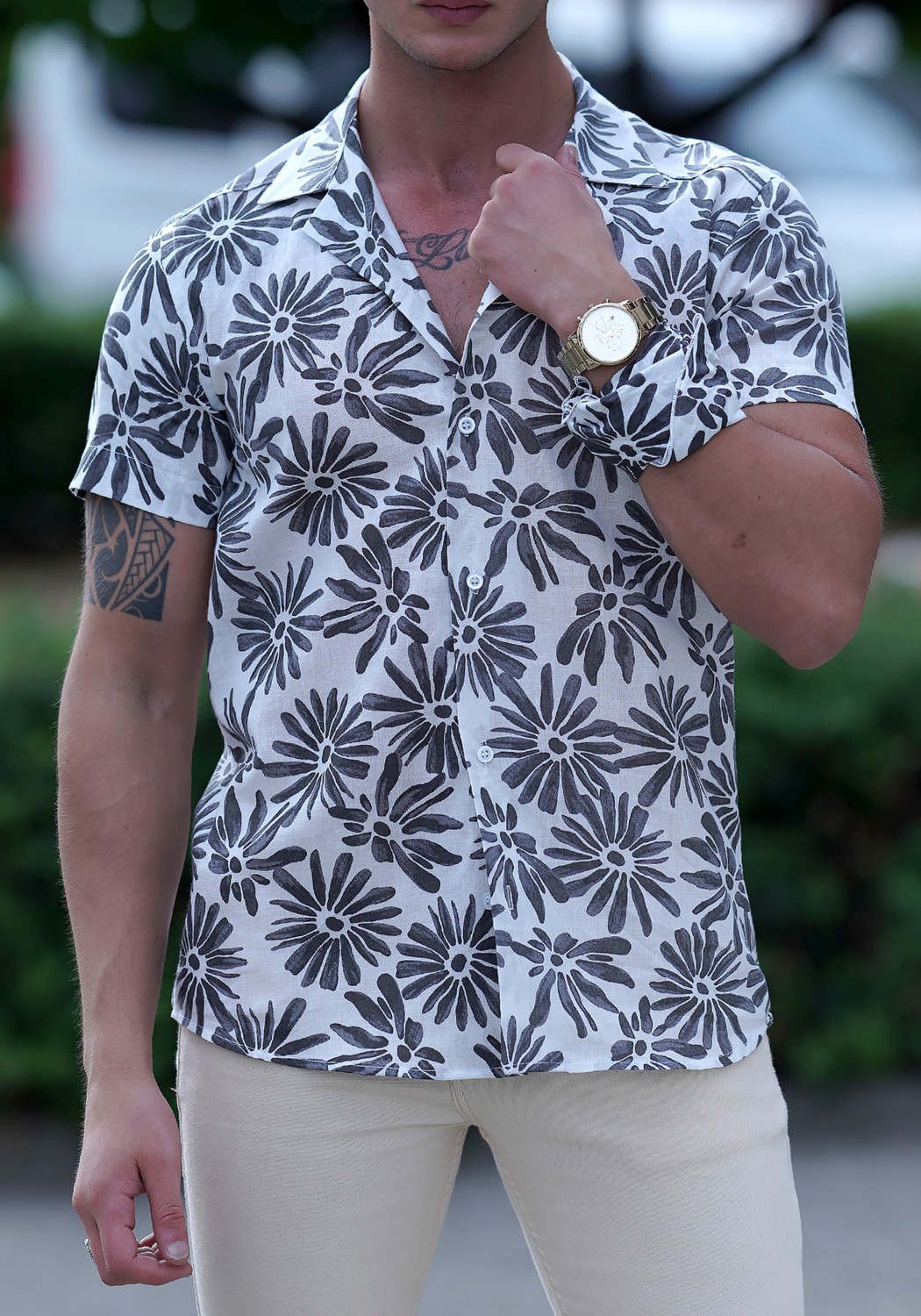 Exve Exclusive Sarı Beyaz Abrsract Desen Baskılı Hawaii Rahat Kesim Kısakol Yazlık Gömlek