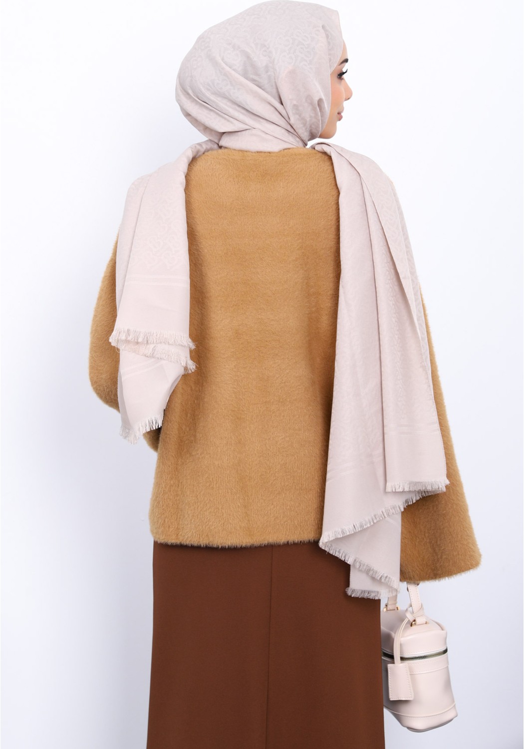 İmaj Butik Siyah Bisiklet Yaka Oversize Angora Yumoş Triko Kazak görsel 4