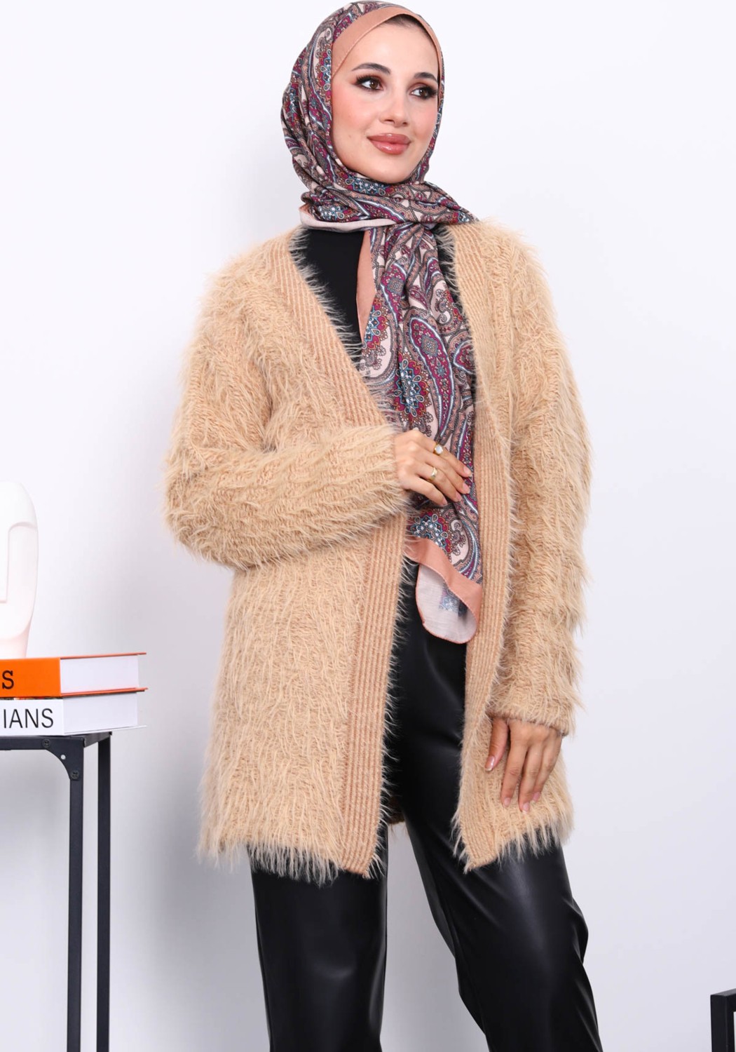 İmaj Butik Siyah Uzun Angora Yumoş Triko Hırka