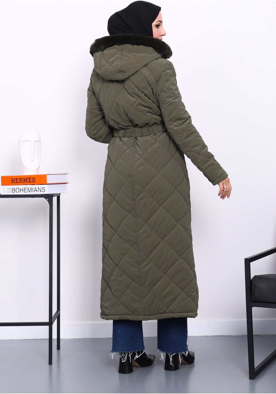 İmaj Butik Açık Vizon Kapüşonlu Kapitone Uzun Şişme Mont görsel 4