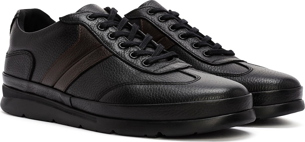Derimod Erkek Siyah Bağcıklı Kalın Tabanlı Deri Sneaker WM700001DF görsel 2