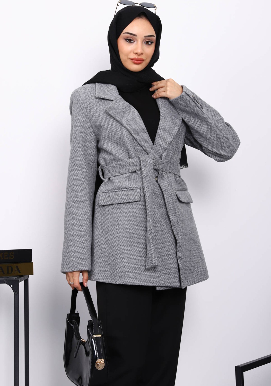 İmaj Butik Taş Kuşaklı Astarlı Kısa Kaşe Kaban