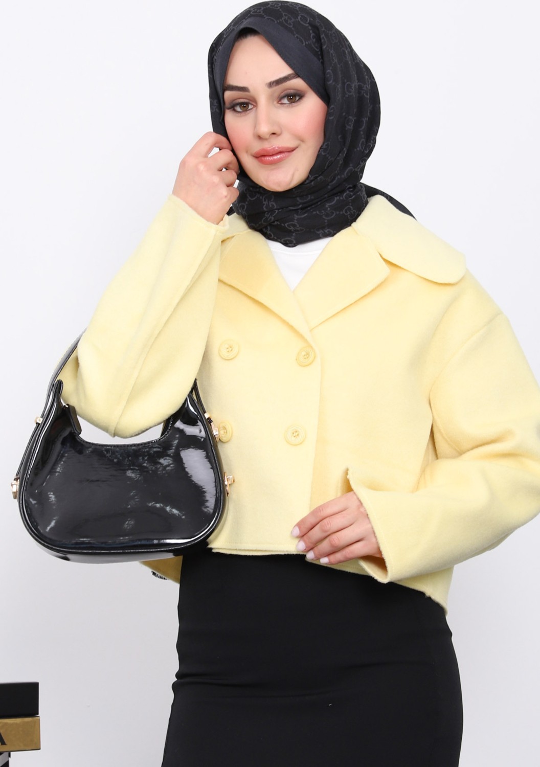 İmaj Butik Sarı Kısa Düğmeli Kaşe Ceket