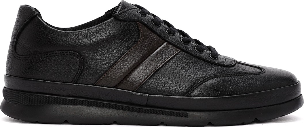 Derimod Erkek Siyah Bağcıklı Kalın Tabanlı Deri Sneaker WM700001DF