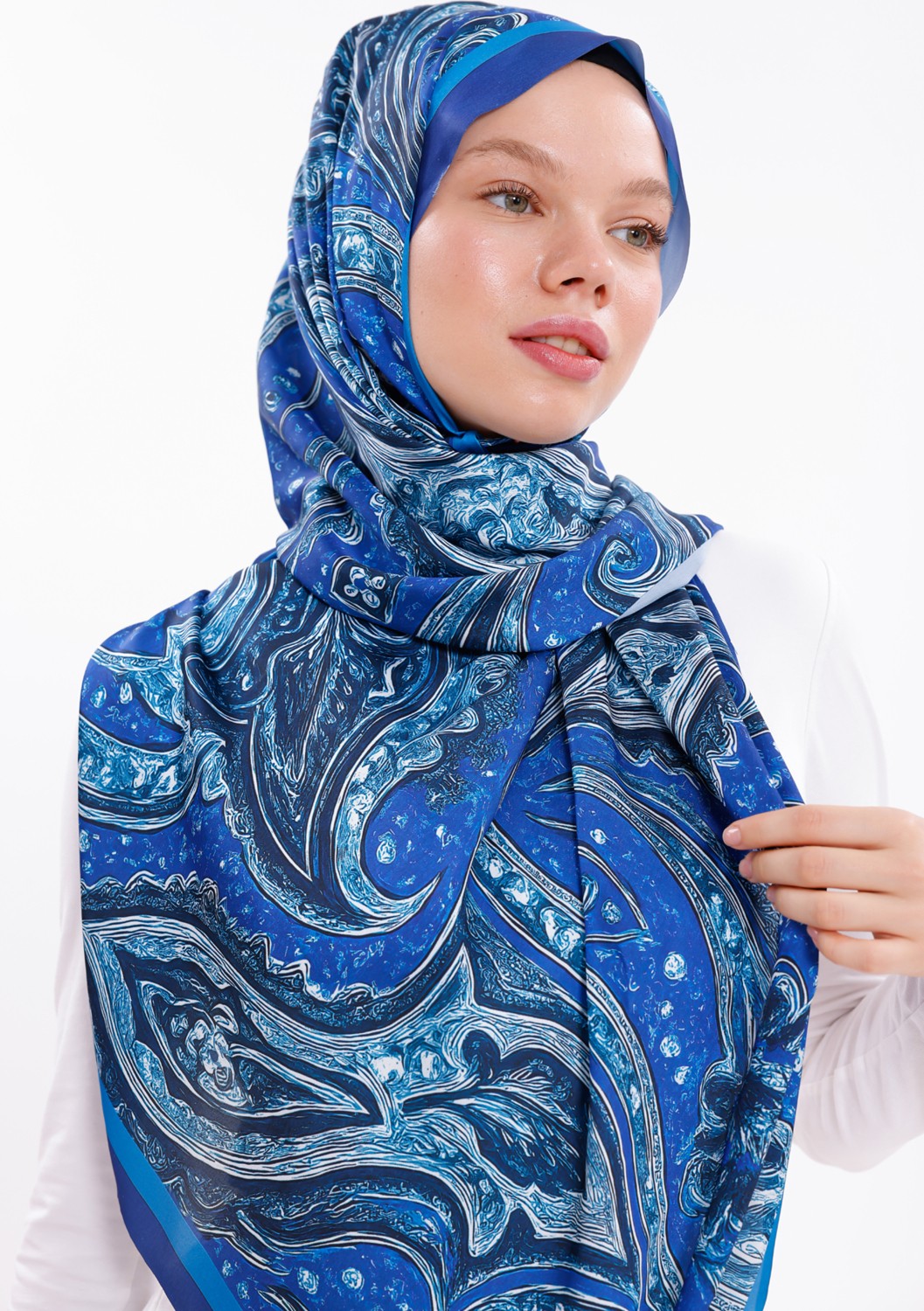 Tarzını Seç Gece Dalgaları Desenli Şifon Saten Şal - 70X170 cm görsel 3