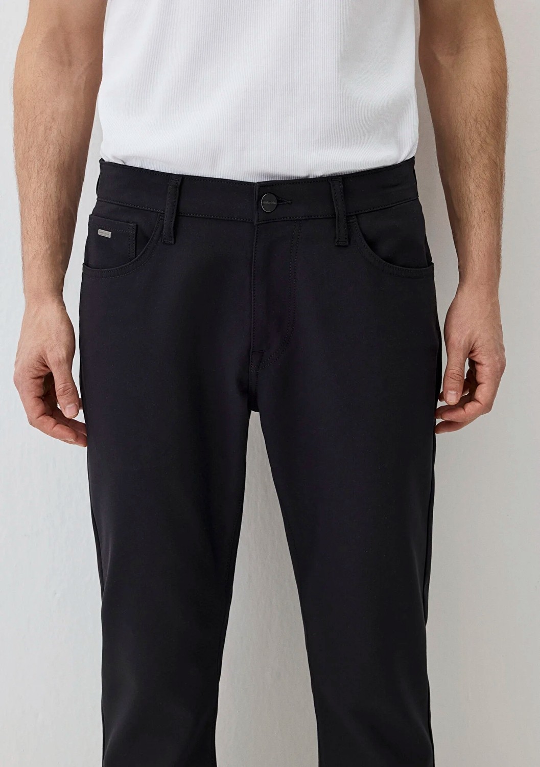 Mavi Marcus Edition Siyah Seyahat Pantolonu 0035190582 görsel 7