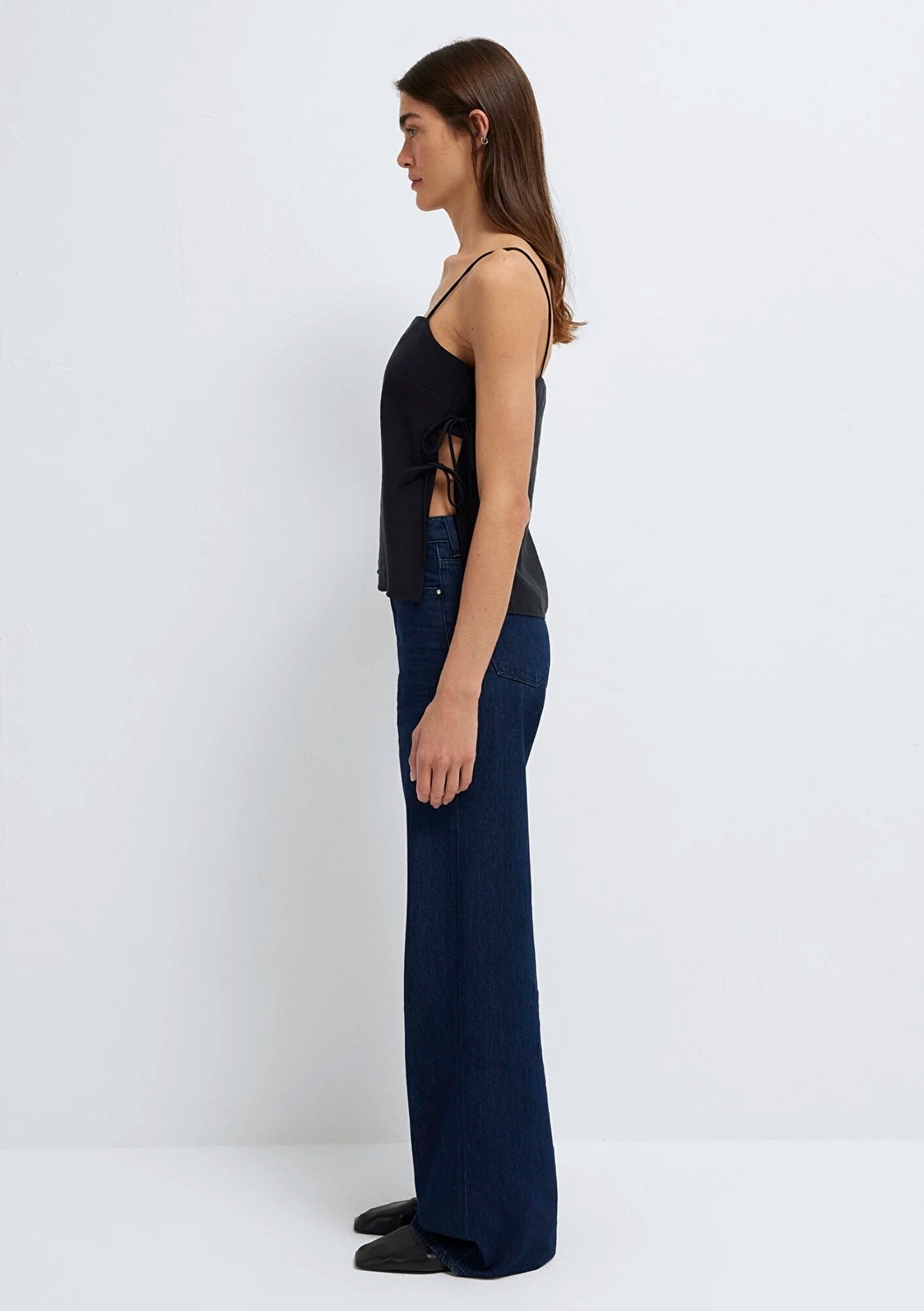 Mavi Bağcık Detaylı Siyah Bluz 1211486-900 görsel 6
