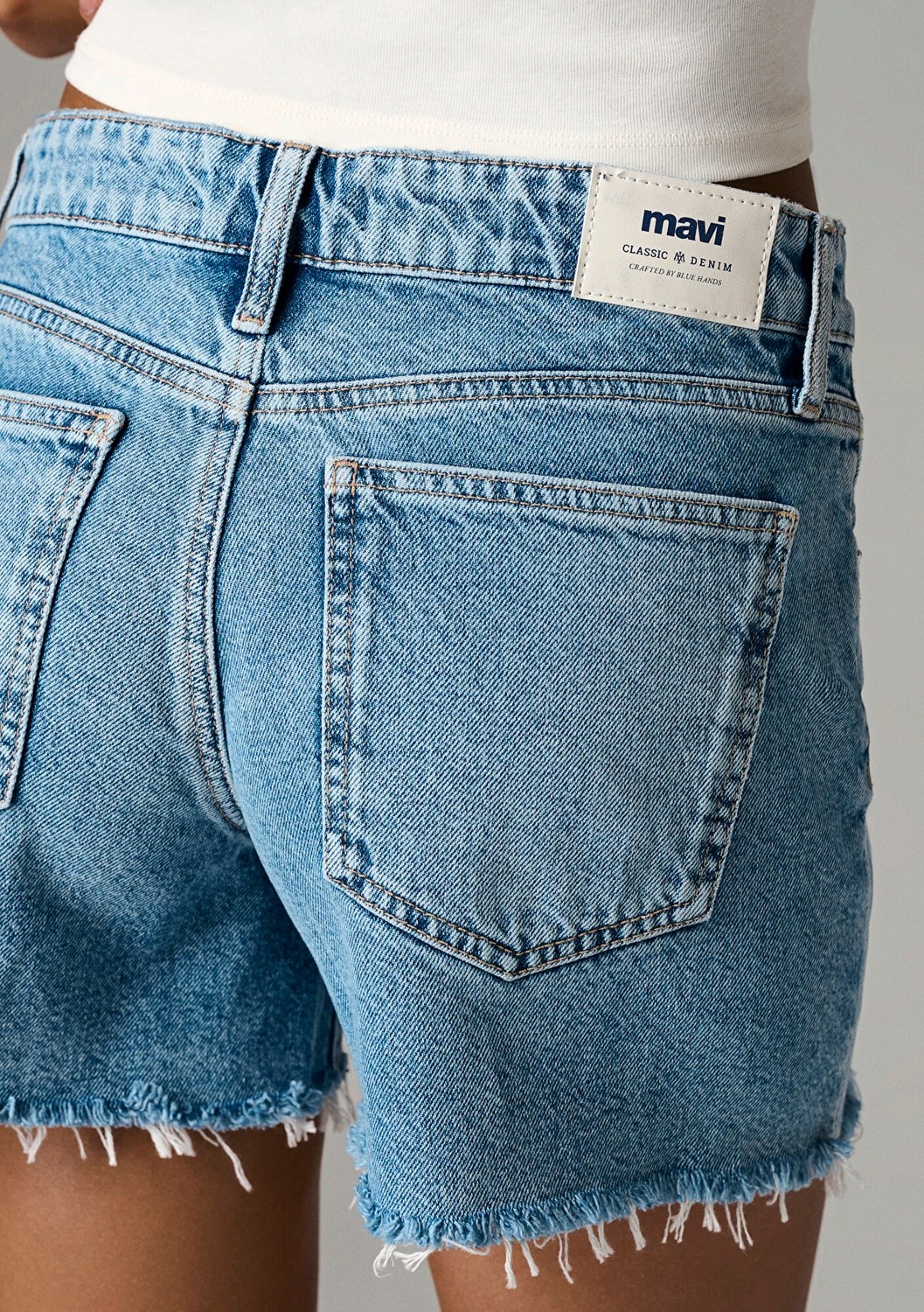 Mavi TAYLOR SHORT Classic Denim Indigo Mavisi Jean Şort 1421021-A3926 görsel 8