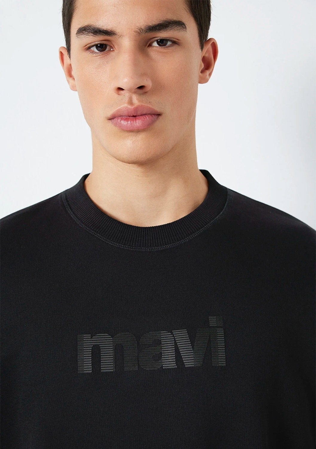 Mavi Logo Baskılı Bisiklet Yaka Siyah Sweatshirt 0S10551-900 görsel 7