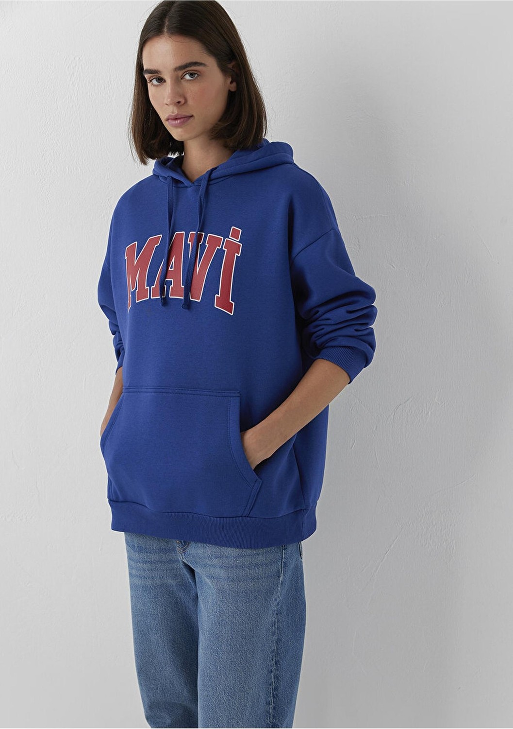 Mavi M1600361-70758 Mavi Logo Kapüşonlu Sweatshırt görsel 2