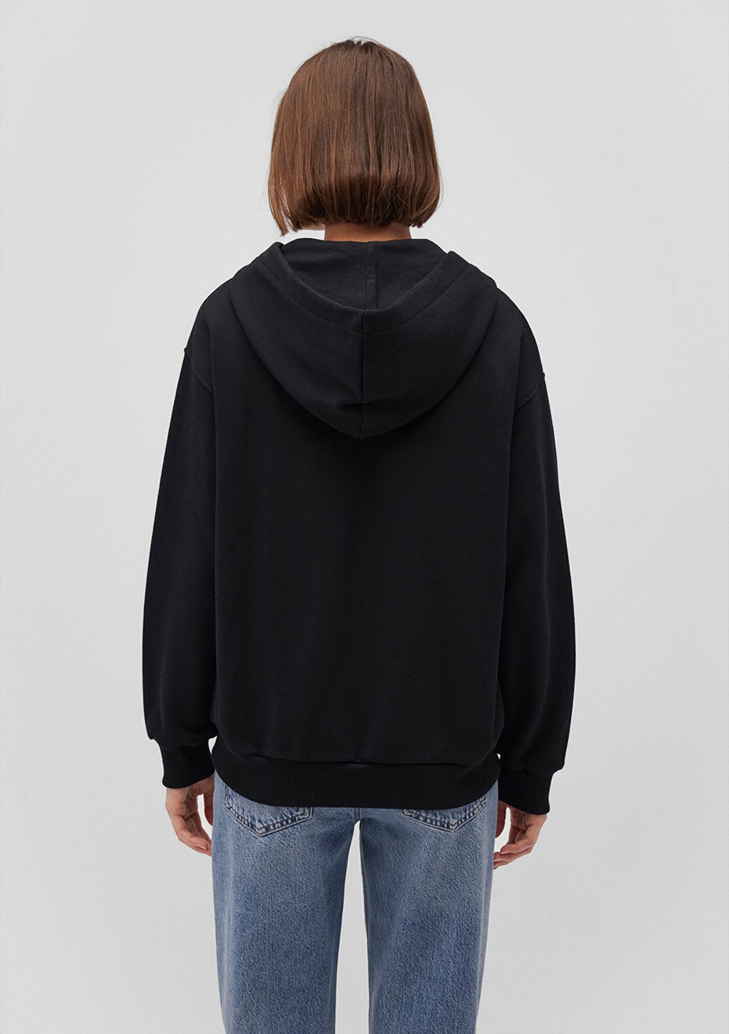 Mavi Logo Baskılı Kapüşonlu Fermuarlı Siyah Sweatshirt 1S10178-900 görsel 4