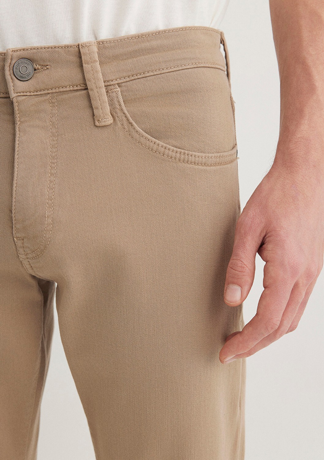 Mavi Hunter Koyu Bej Comfort Gabardin Pantolon 0020232492 görsel 5