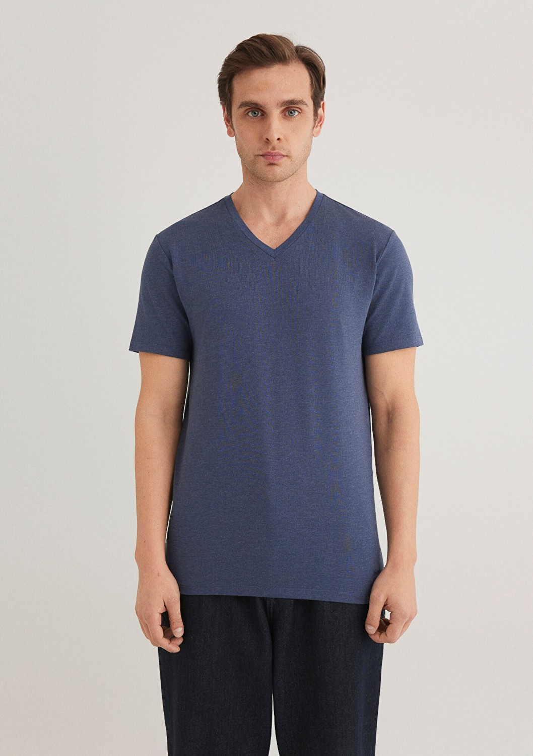 Mavi Stretch V Yaka Siyah Basic Tişört 061748-900 görsel 4
