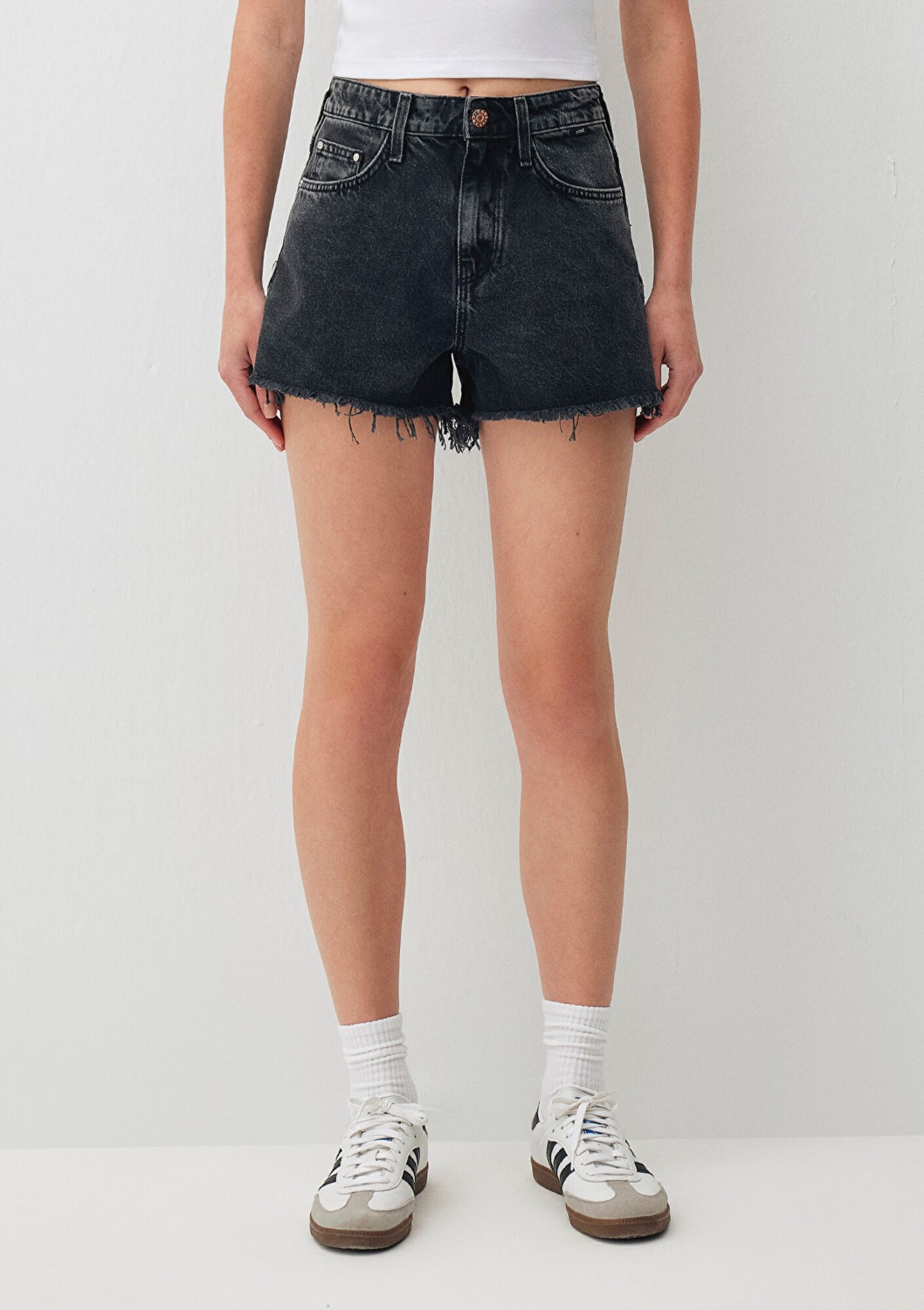 Mavi Cherry 90lar Antrasit Jean Şort 1410022-87071 görsel 3