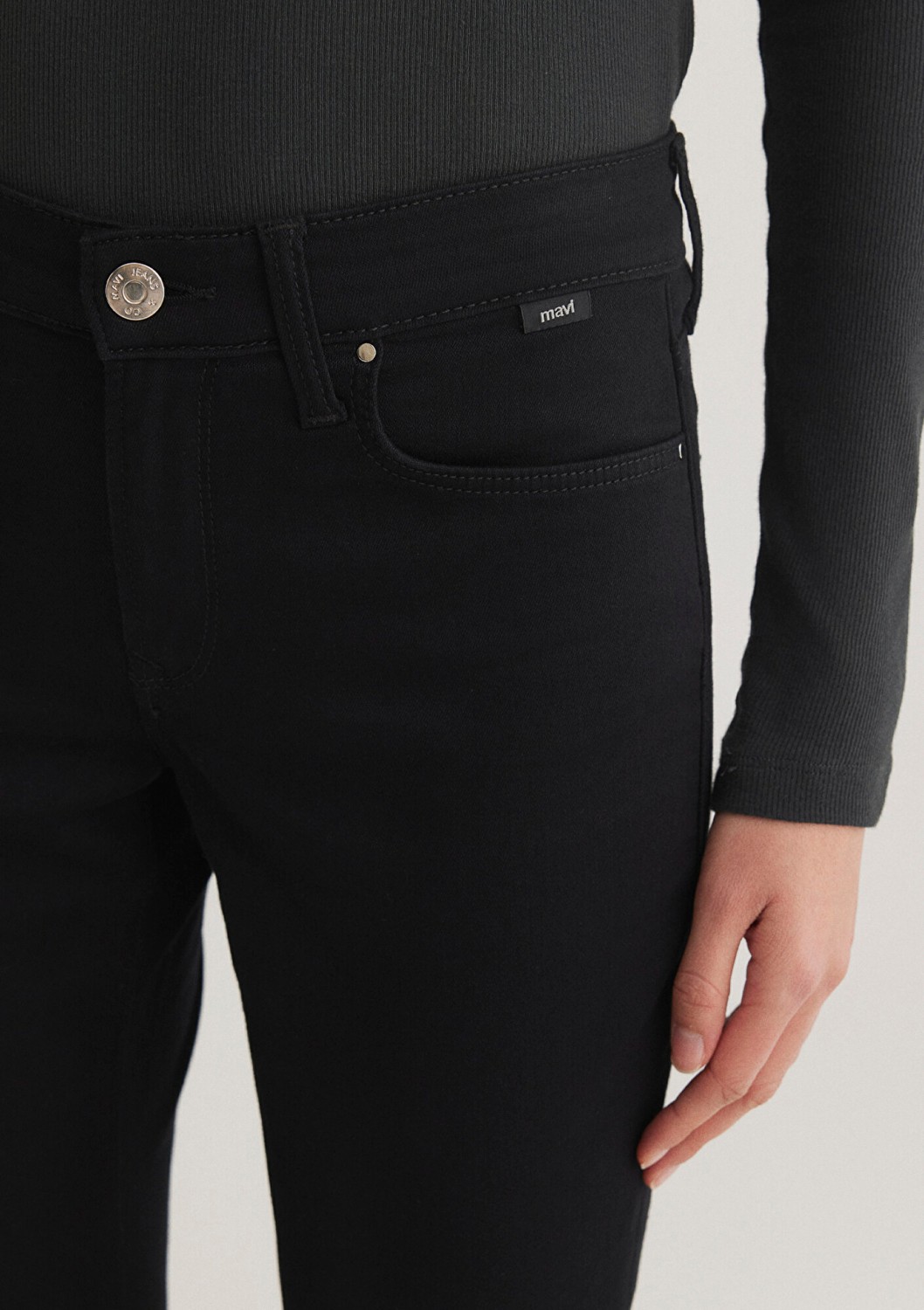 Mavi Mona Everyday Siyah Jean Pantolon 1049783049 görsel 6