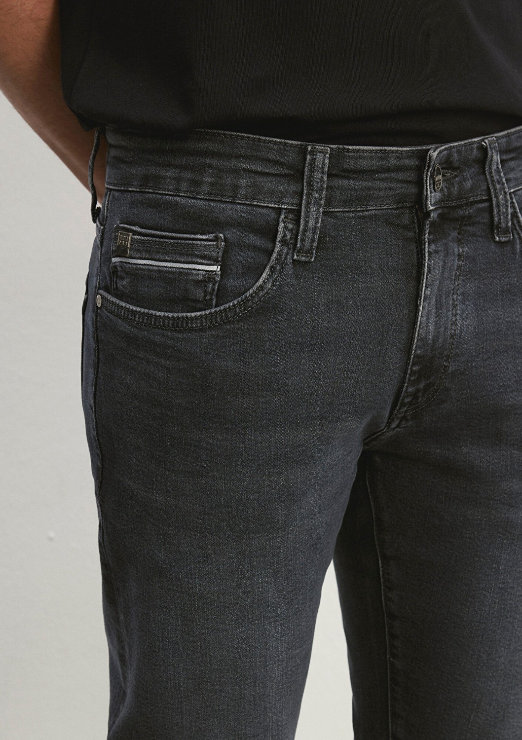 Mavi Jake Mavi Pro Vintage Koyu Gri Smoke Jean Pantolon 0042286535 görsel 6