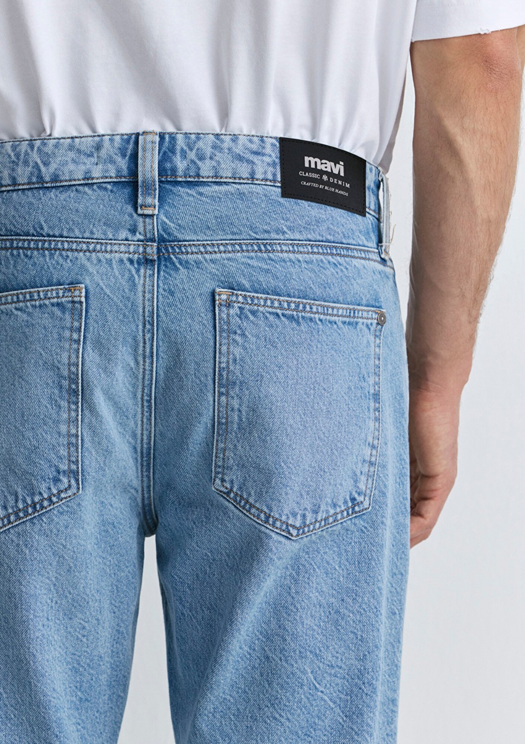 Mavi Milan Classic Denim Açık Gölgeli Jean Pantolon 0081089773 görsel 8