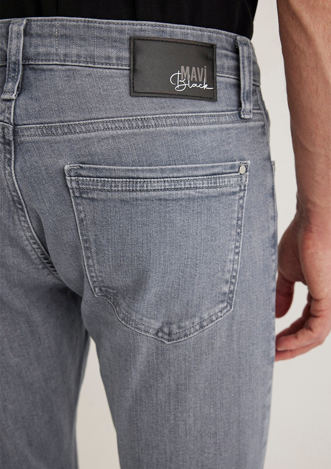 Mavi James Lux Black Gri Mavi Smoke Jean Pantolon 0042489350 görsel 7