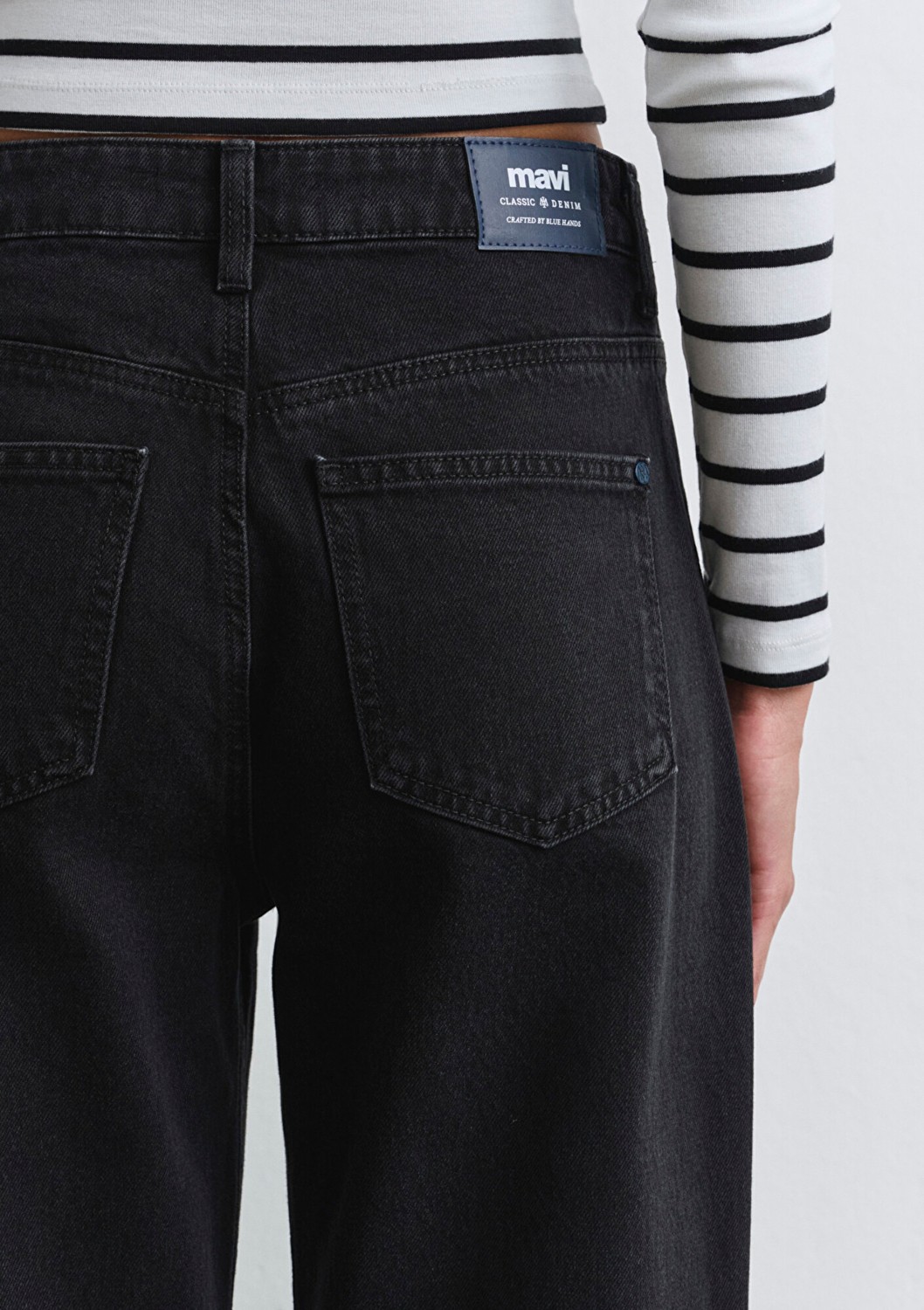 Mavi Victoria Classic Denim Antrasit Smoke Jean Pantolon 101072-82298 görsel 8