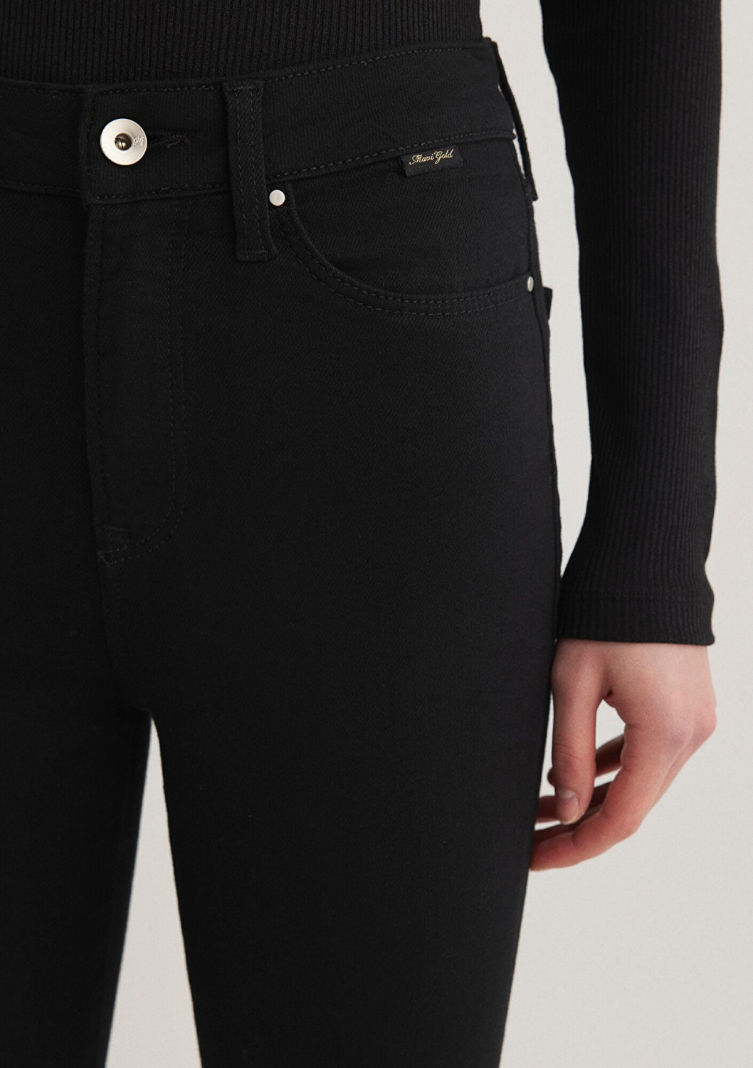 Mavi Serenay Gold Shape Siyah Jean Pantolon 100980-35248 görsel 6