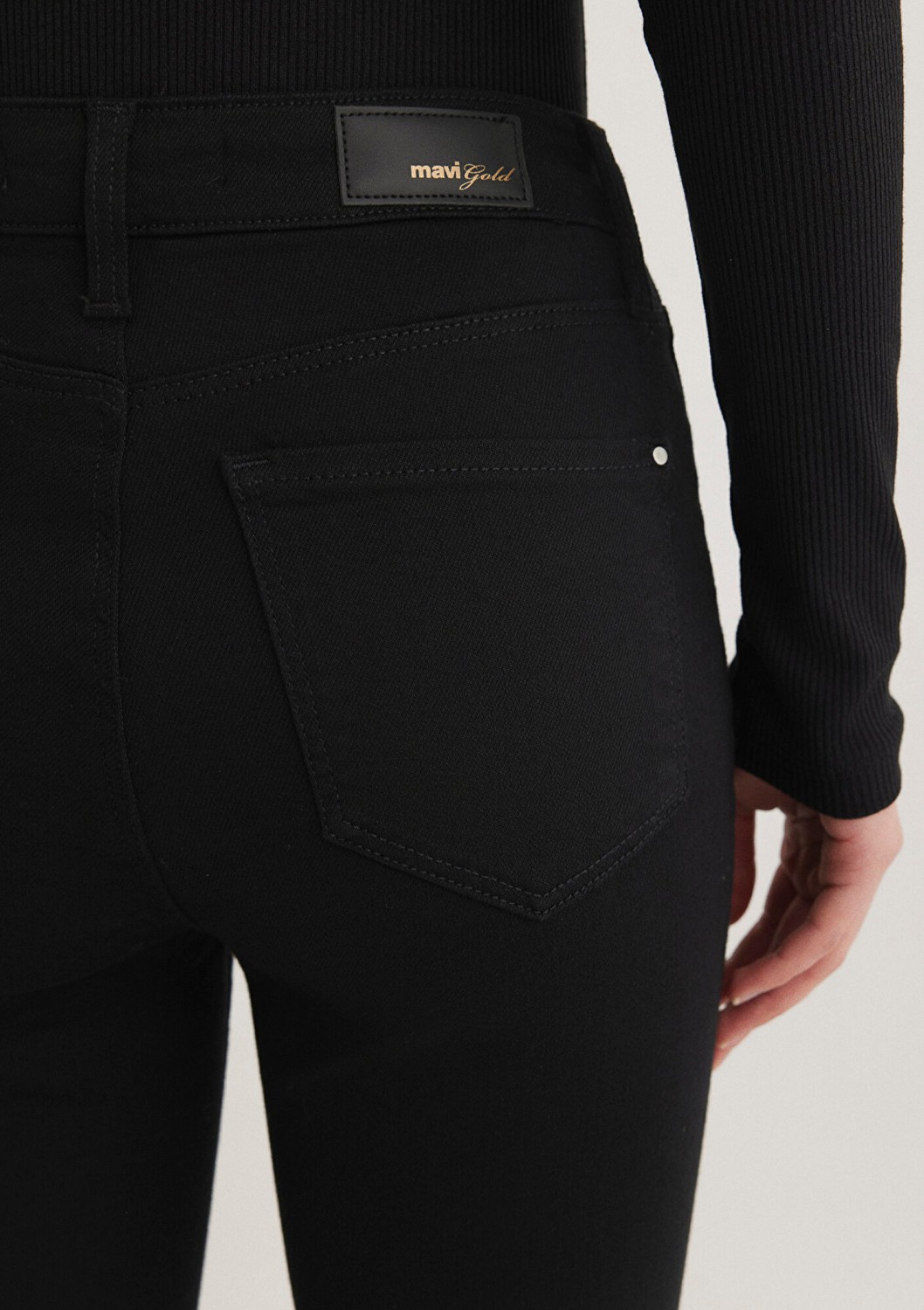 Mavi Serenay Gold Shape Siyah Jean Pantolon 100980-35248 görsel 8