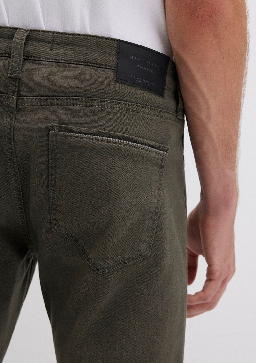 Mavi Jake Mavi Black Koyu Yeşil Gabardin Pantolon 0042290685 görsel 8