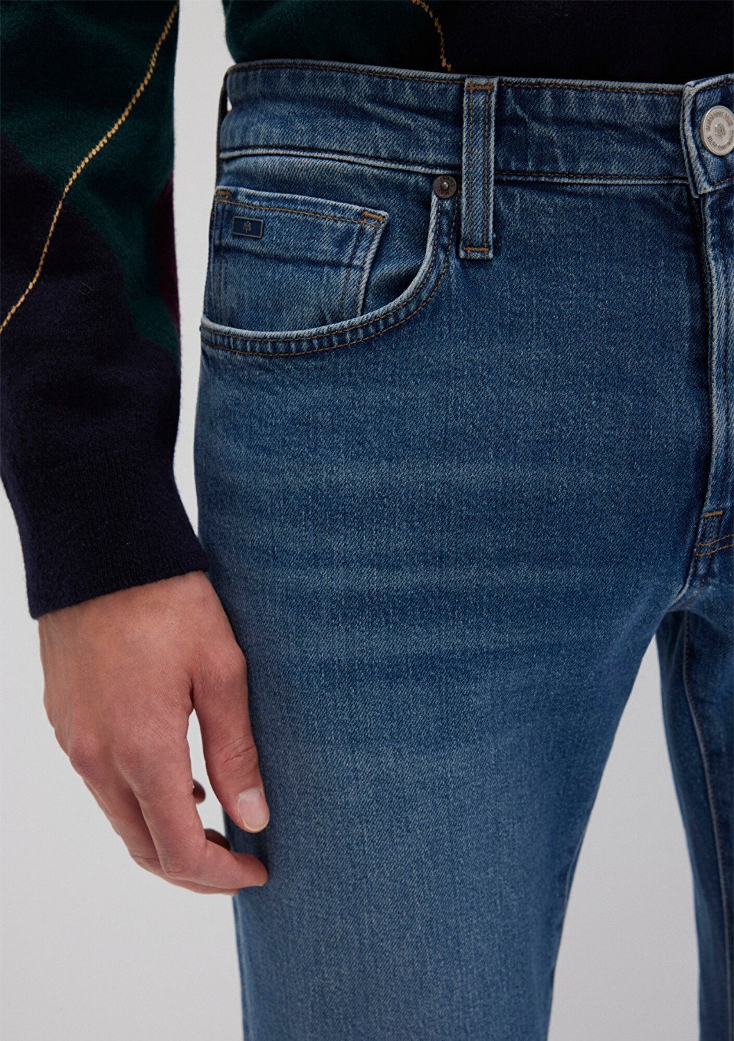 Mavi James Classic Denim Indigo Mavisi Puslu Jean Pantolon 0042487697 görsel 6