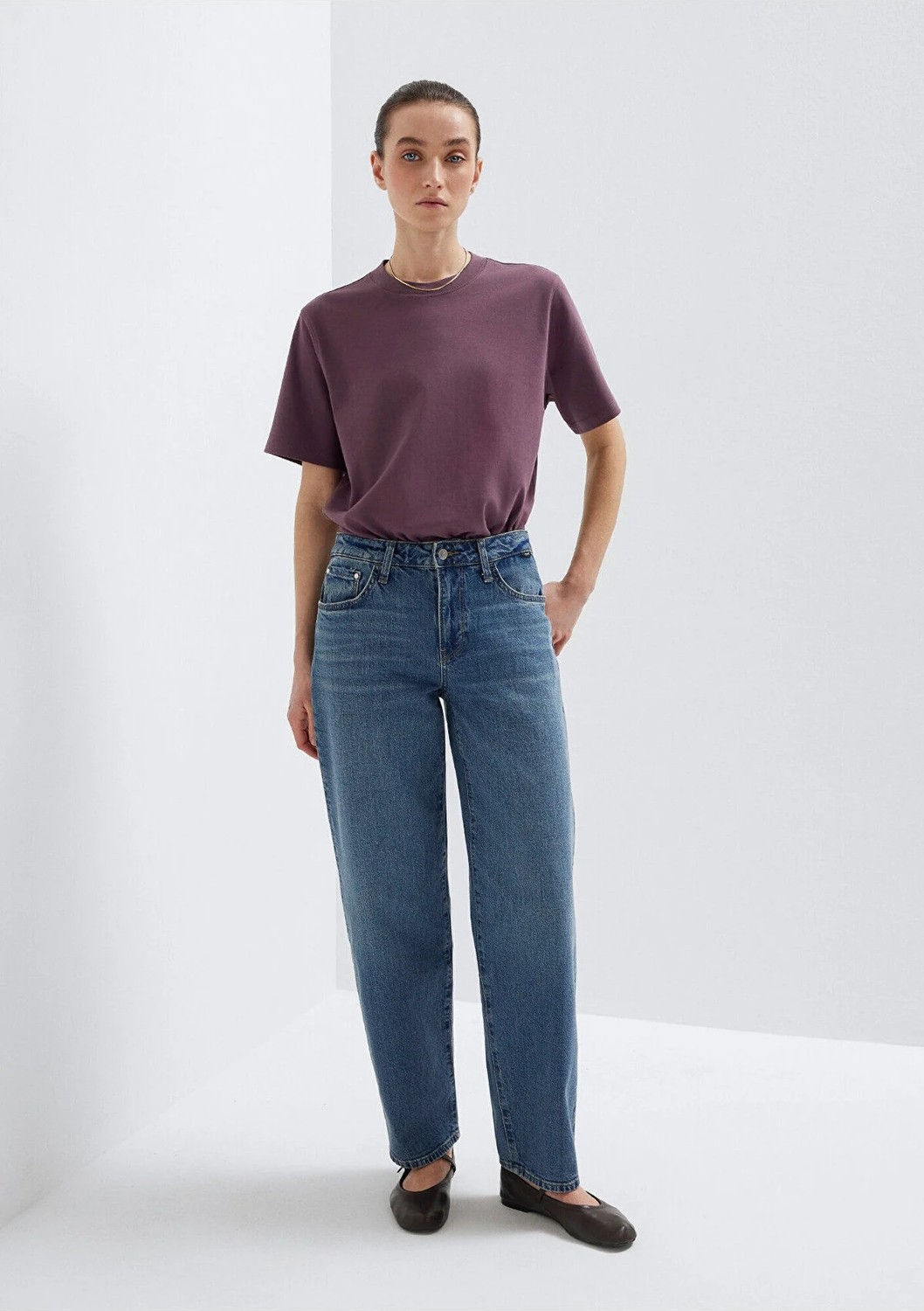 Mavi Leila Premium Blue Puslu Koyu Mavi Jean Pantolon 1010600-A1572 görsel 2