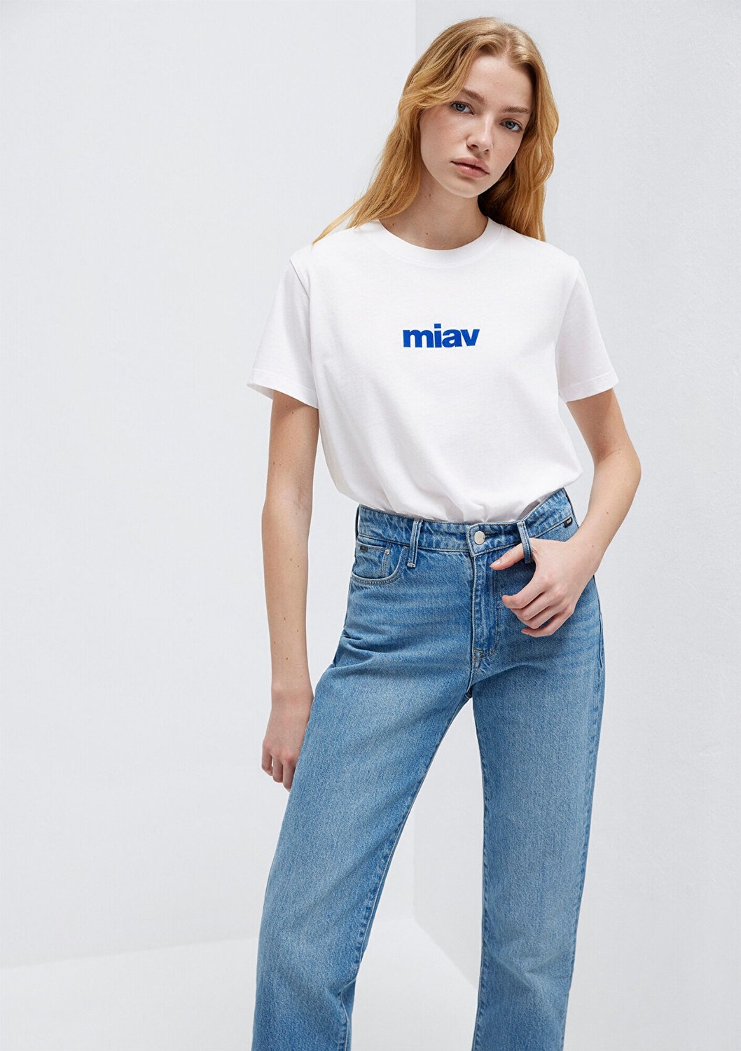 Mavi Miav Baskılı Beyaz Tişört 1610622-620