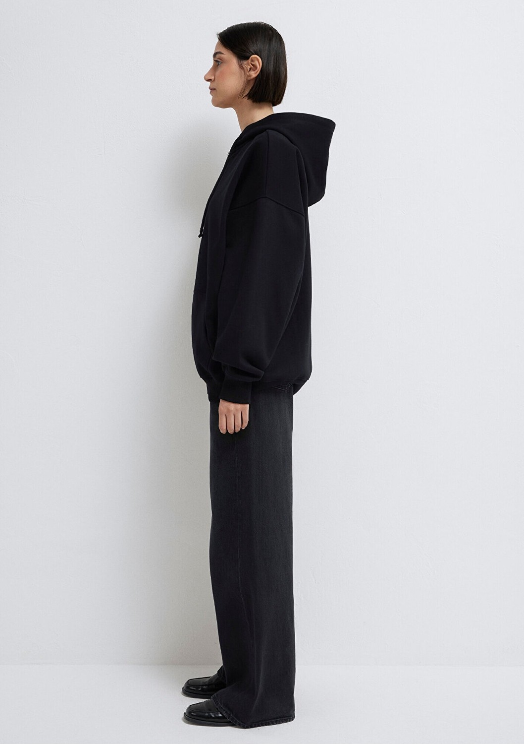 Mavi Kapüşonlu Fermuarlı Siyah Sweatshirt 1610221-900 görsel 5