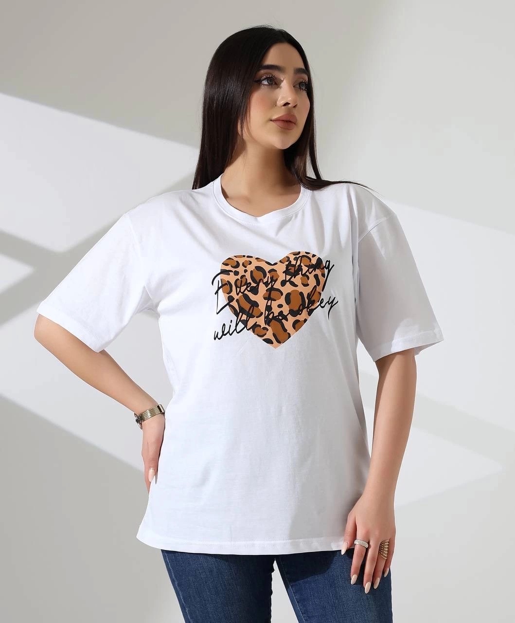 Combin Leopar Kalp Baskılı Tişört