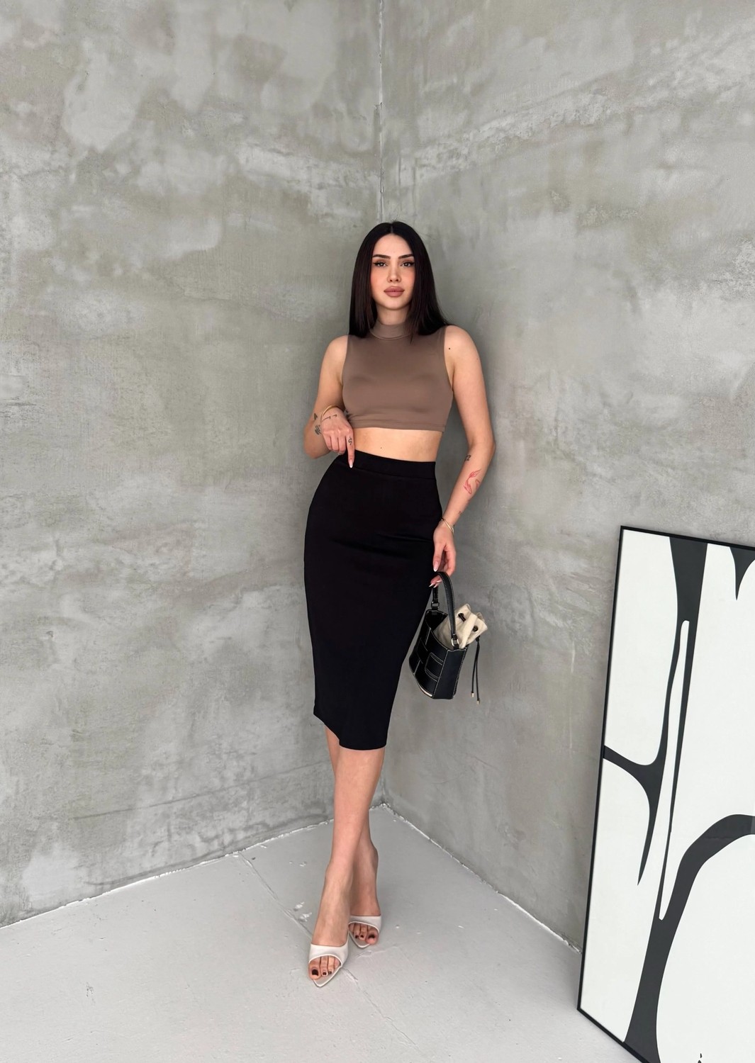 Cey Moda Kadın Arka Yırtmaçlı Midi Boy Kalem Etek