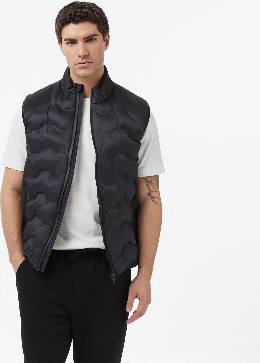 Nautica Erkek Siyah Regular Fit Su Itici Yelek görsel 6