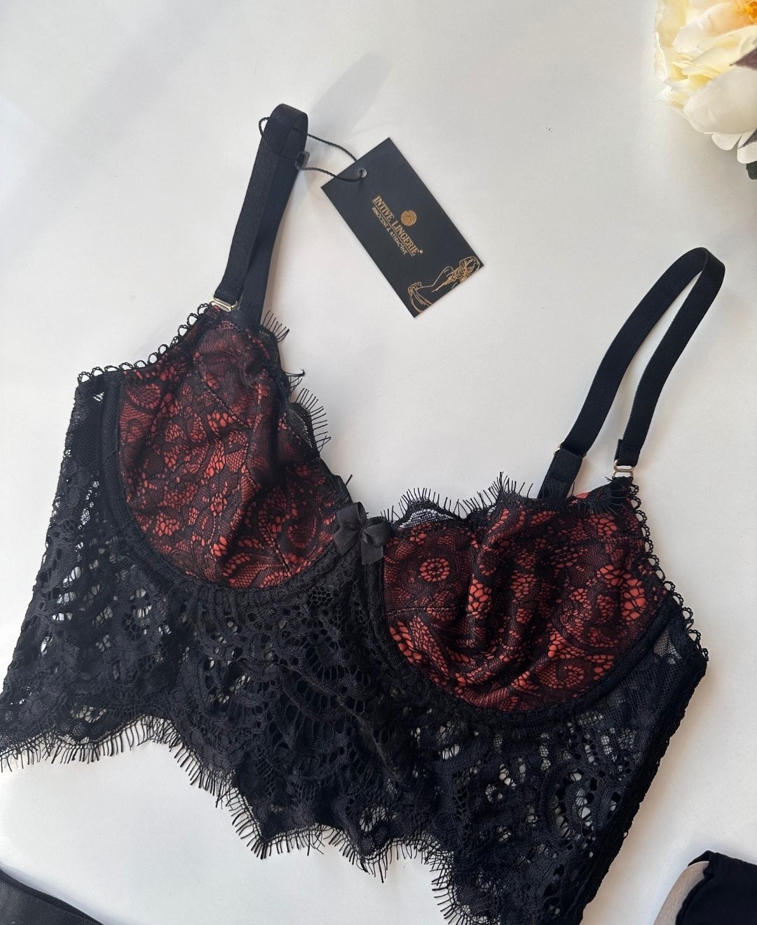 Intive Lingerie Sakallı Dantelden Balenli Sütyen Jartiyerli String Çoraplı Takım - 10100 görsel 3
