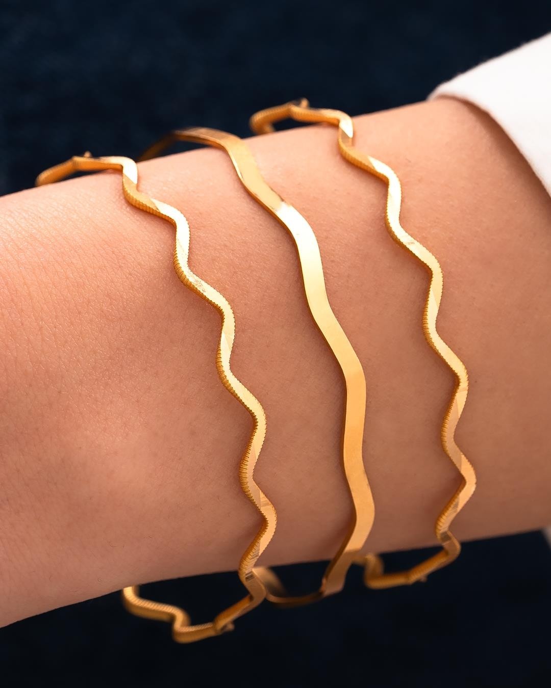 Hakan Mücevherat 3'lü Kombin 2 Ajda Zigzag 1 Düz Zigzag  24 Gr(Gram) 22 Ayar Altın Işçiliksiz Bilezik