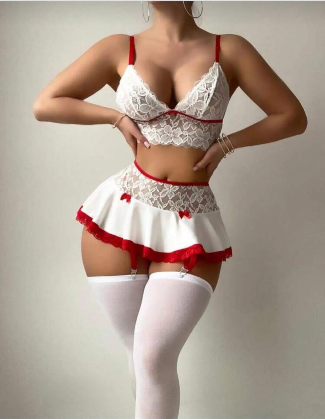 Efil Efil Kadın Beyaz Kırmızı Fantazi Gecelik Fantezi Jartiyer Takımı 5 Parça Çoraplı Tangalı Seksi Çeyizlik Kadın Iç Çamaşırı Takımı görsel 3