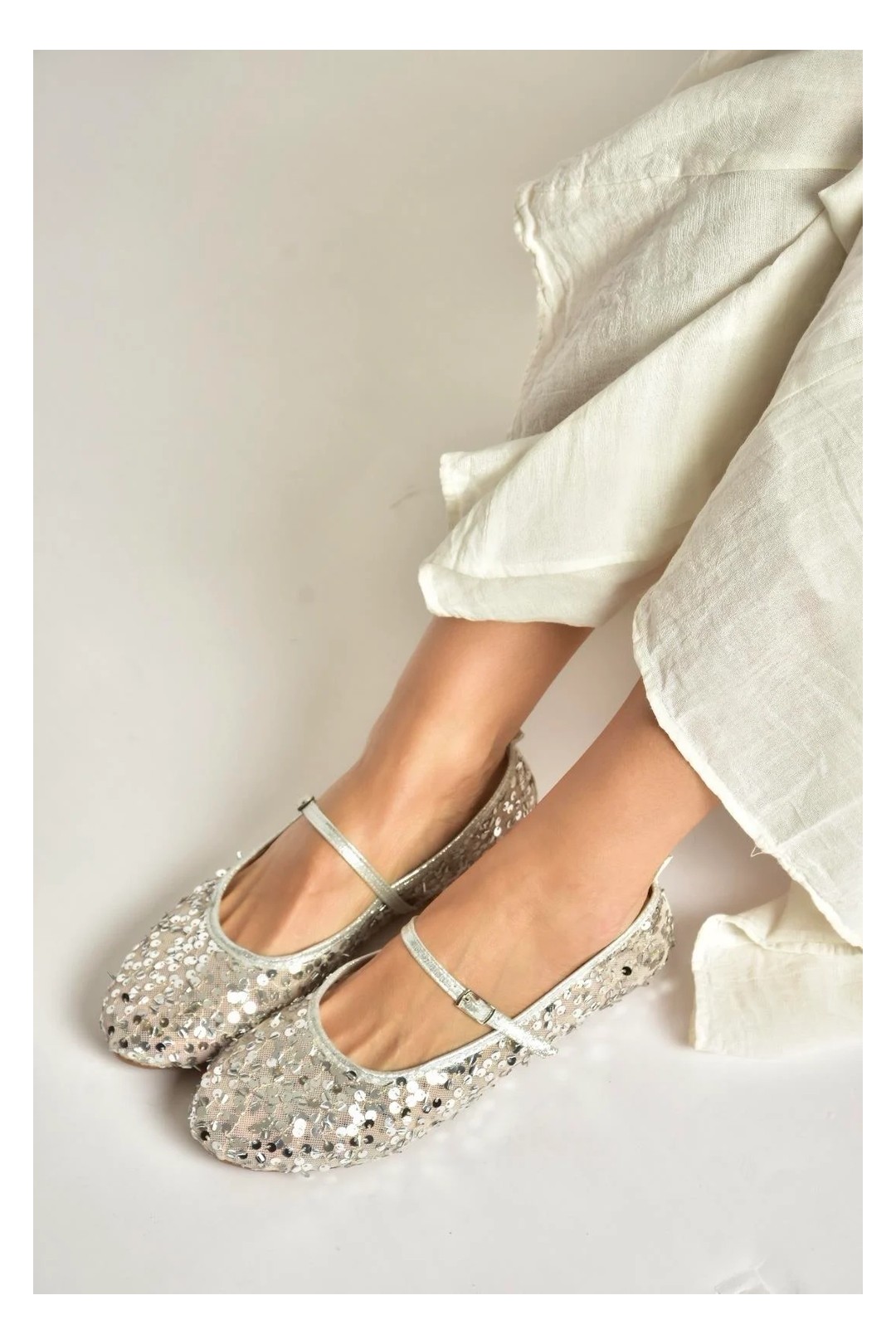 Fox Shoes Y250322040 Gümüş Kumaş Pullu Kadın Babet görsel 8