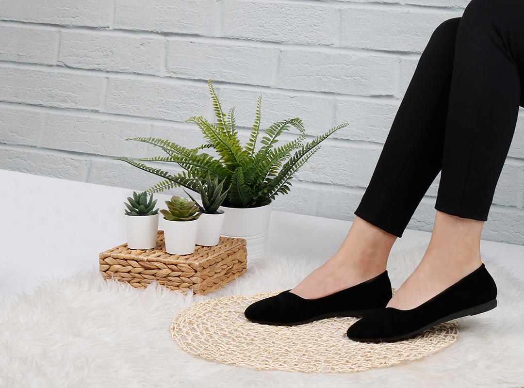Renkli Butik Kadın Babet Siyah Termo Taban Düz Malzeme ile Rahat Kullanım görsel 2