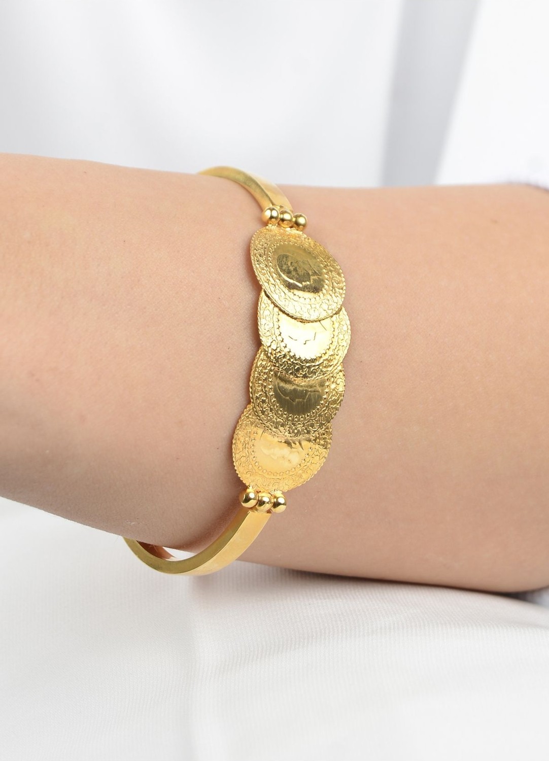 Kuyumcu Nurettin 22 Ayar Altın Dört Çeyrekli Kelepçe Bilezik 16 gr Şık Tasarım