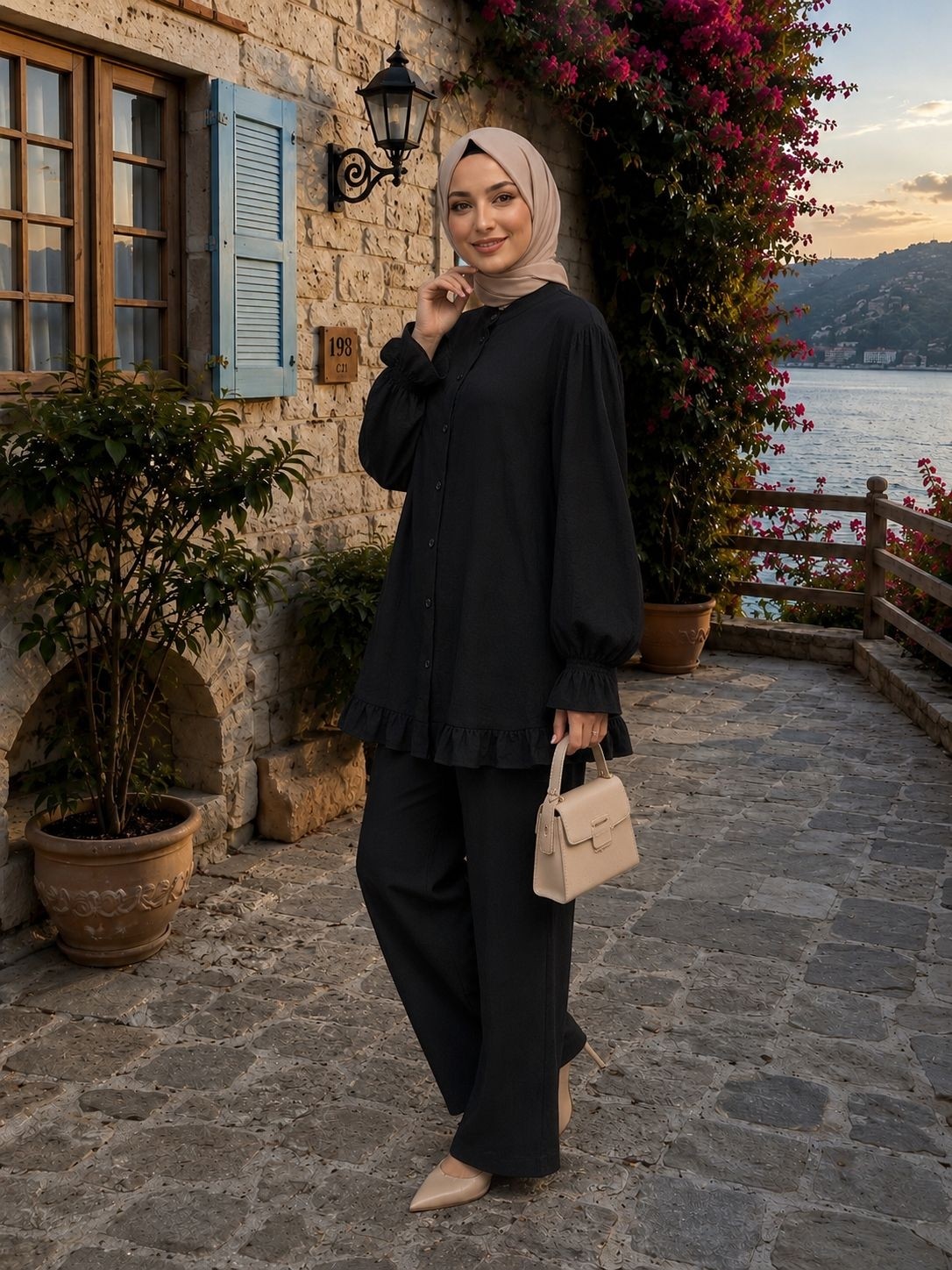 SFG Life Moda Kadın Çilek Kumaş Dik Yaka Düğmeli Fırfır Detaylı Tesettür Tunik Pantolon Ikili Takım görsel 5