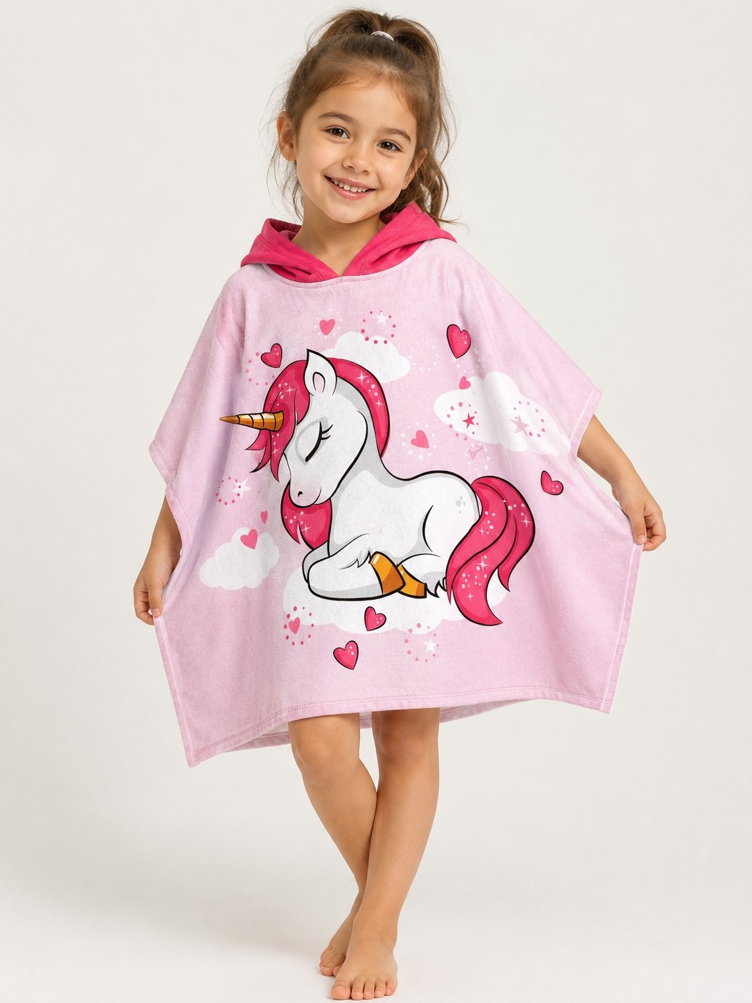 Sibel Günay Butik Kapüşonlu Unicorn Desenli Çocuk Pançosu 61X58 cm | 3-8 Yaş| Yumuşak Dokulu Kız Çocuk Plaj & Deniz Havlusu