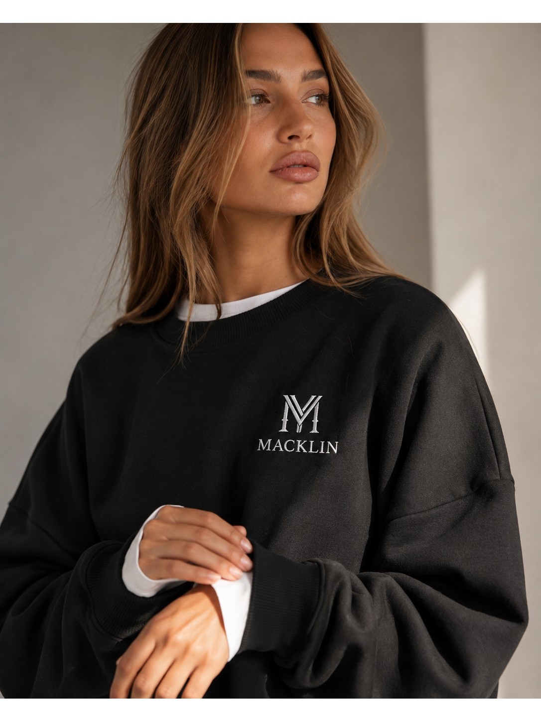 Macklin Unisex Kadın Erkek Monogram Baskılı Oversize 3 Iplik Bisiklet Yaka Sweatshirt ve Baggy Eşofman Altı görsel 5