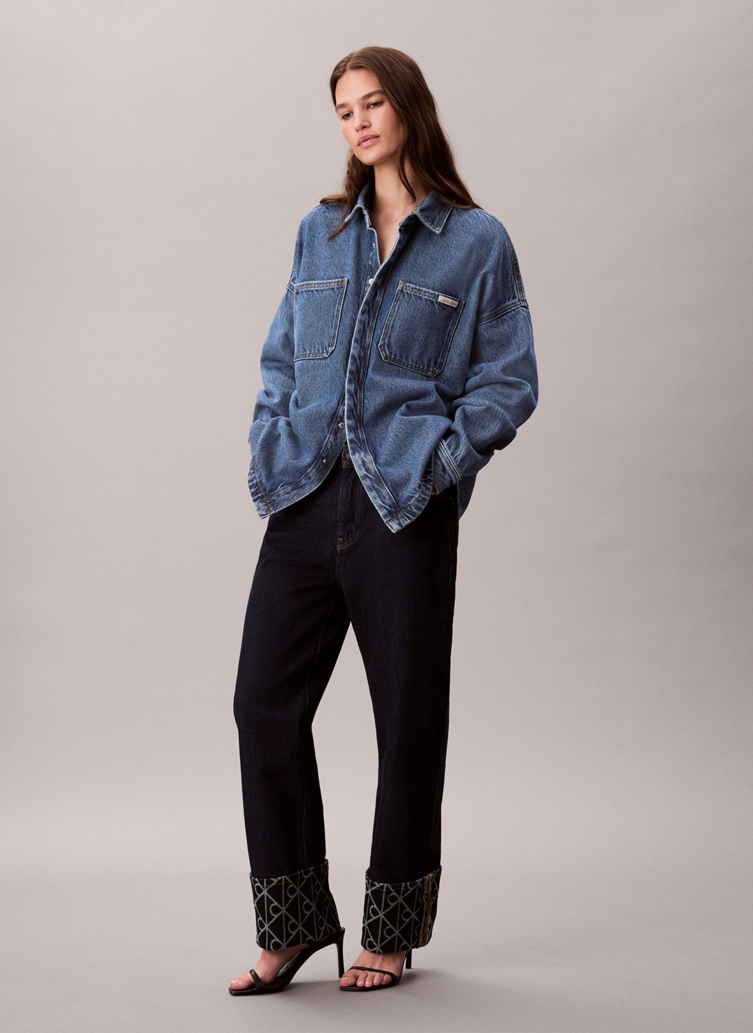 Calvin Klein Jeans Yüksek Bel Düz Paça Relaxed Mavi Kadın Denim Pantolon LV047D711GZ1H