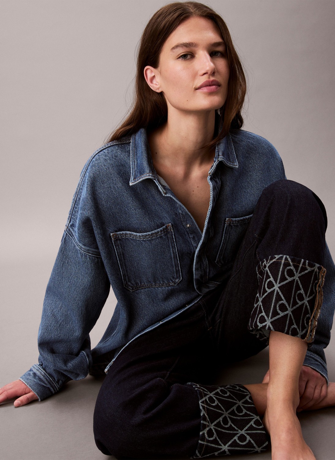 Calvin Klein Jeans Yüksek Bel Düz Paça Relaxed Mavi Kadın Denim Pantolon LV047D711GZ1H görsel 2