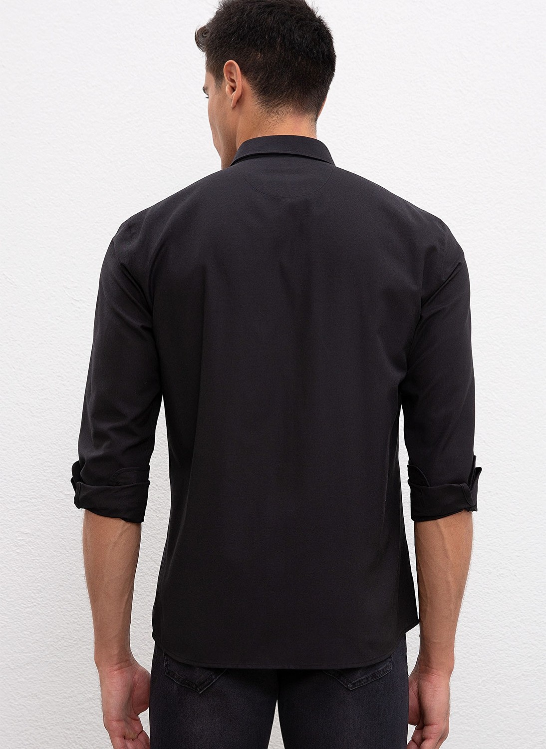 U.S. Polo Assn. Slim Fit Düz Siyah Erkek Gömlek Klasik Stil Truvakar Kol Kumaş görsel 3